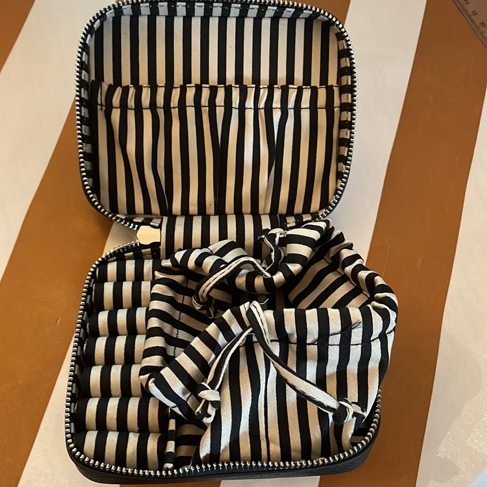 Brighton leather jewelry box